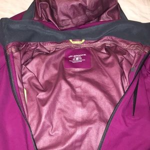 Brooks running jacket